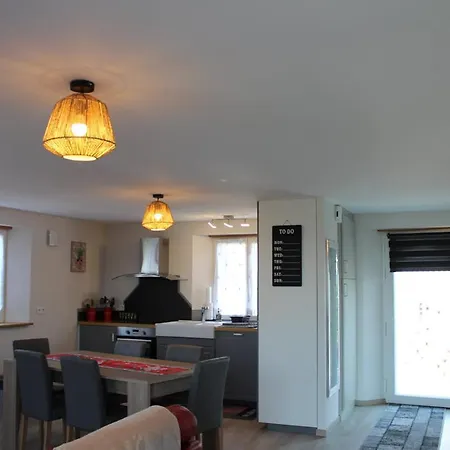 Aux Deux Hameaux 2 Nyaraló *