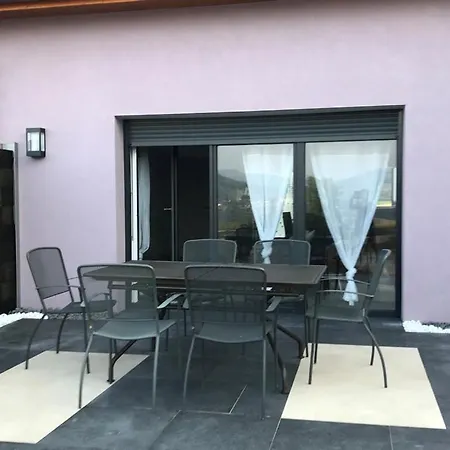 Nyaraló Aux Deux Hameaux 2